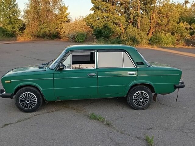 Зеленый ВАЗ 2106, объемом двигателя 1.3 л и пробегом 90 тыс. км за 900 $, фото 1 на Automoto.ua