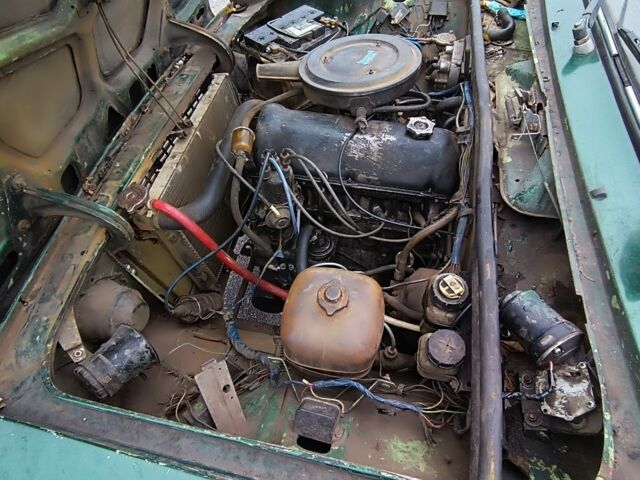 Зеленый ВАЗ 2106, объемом двигателя 1.6 л и пробегом 1000 тыс. км за 606 $, фото 6 на Automoto.ua