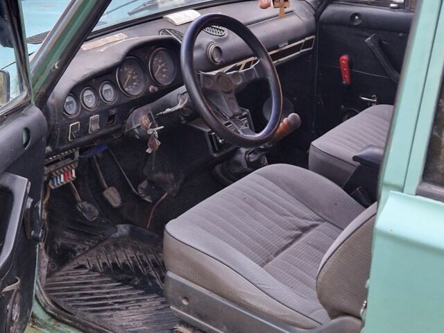 Зеленый ВАЗ 2106, объемом двигателя 1.5 л и пробегом 150 тыс. км за 381 $, фото 6 на Automoto.ua