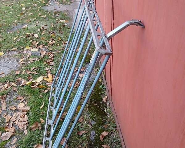 Зеленый ВАЗ 2106, объемом двигателя 1.3 л и пробегом 315 тыс. км за 700 $, фото 20 на Automoto.ua