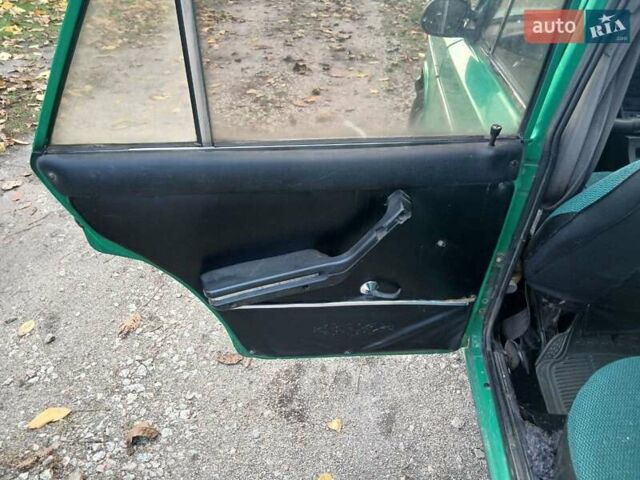 Зеленый ВАЗ 2106, объемом двигателя 1.3 л и пробегом 315 тыс. км за 700 $, фото 12 на Automoto.ua