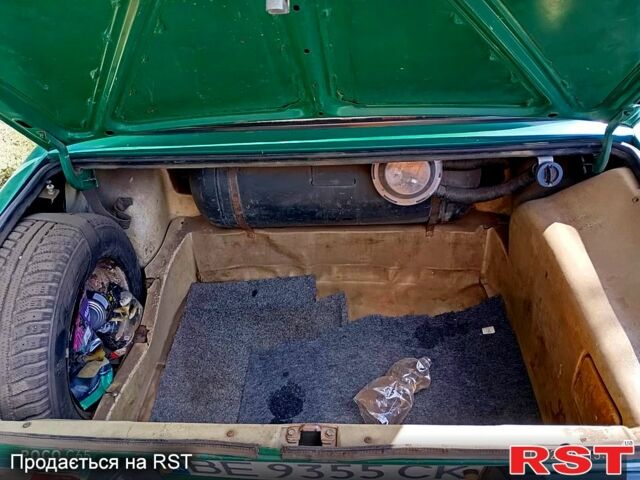 ВАЗ 2106 1987 в Днепре (Днепропетровске) на Automoto.ua Зеленый ВАЗ 2106, объемом двигателя 1.3 л и пробегом 200 тыс. км за 590 $, фото 3 на Automoto.ua
