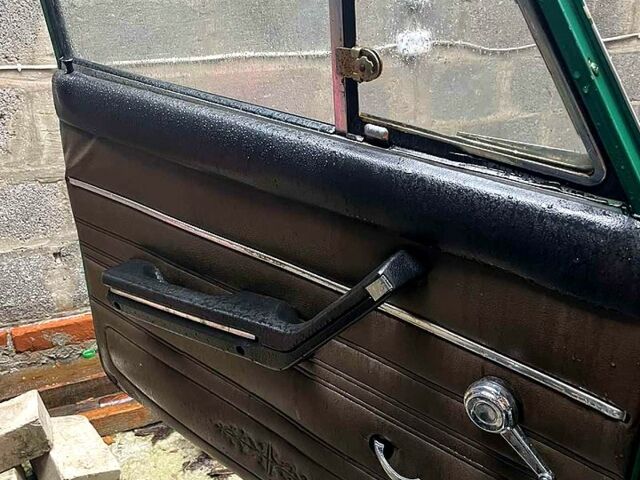 Зеленый ВАЗ 2106, объемом двигателя 1.5 л и пробегом 0 тыс. км за 900 $, фото 10 на Automoto.ua