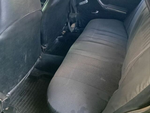 Зелений ВАЗ 2106, об'ємом двигуна 1.5 л та пробігом 100 тис. км за 1100 $, фото 6 на Automoto.ua