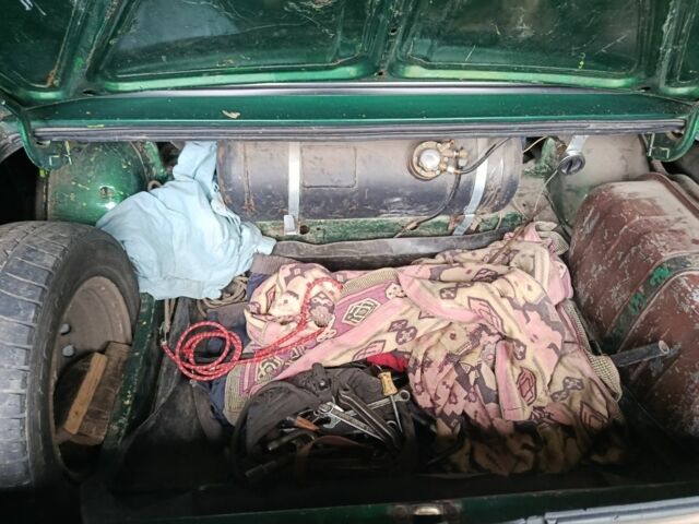 Зеленый ВАЗ 2106, объемом двигателя 1.6 л и пробегом 90 тыс. км за 477 $, фото 3 на Automoto.ua