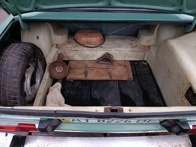 Зелений ВАЗ 2106, об'ємом двигуна 1.3 л та пробігом 200 тис. км за 710 $, фото 7 на Automoto.ua