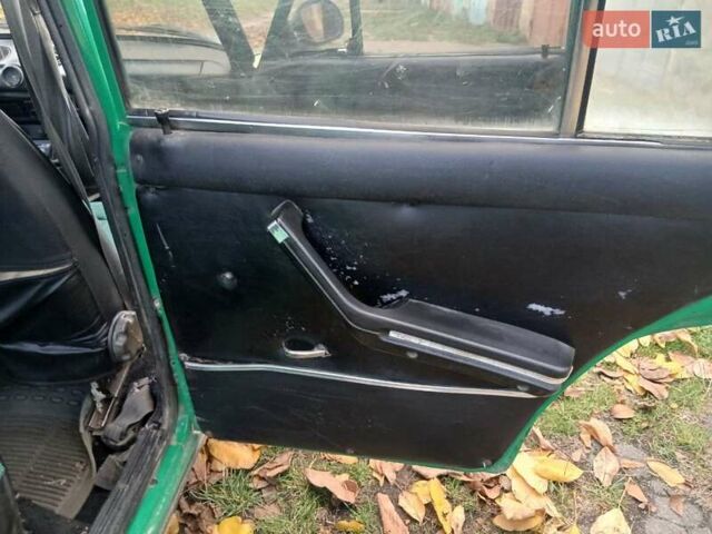 Зеленый ВАЗ 2106, объемом двигателя 1.3 л и пробегом 315 тыс. км за 700 $, фото 13 на Automoto.ua