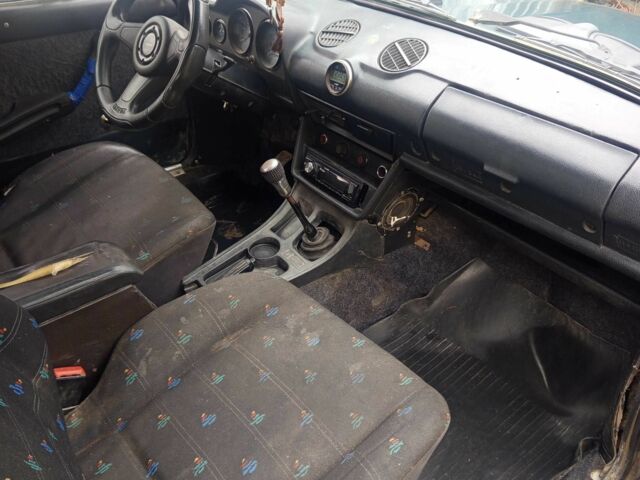 ВАЗ 2106 1988 в Голованевске на Automoto.ua Зеленый ВАЗ 2106, объемом двигателя 1.3 л и пробегом 249 тыс. км за 719 $, фото 5 на Automoto.ua