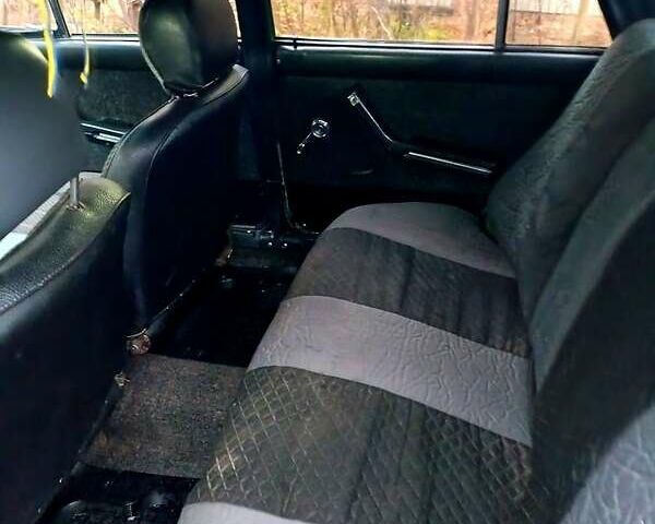 Зеленый ВАЗ 2106, объемом двигателя 1.6 л и пробегом 180 тыс. км за 500 $, фото 10 на Automoto.ua