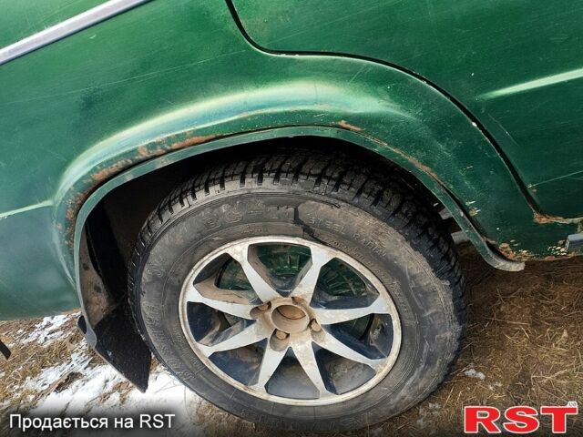 Зеленый ВАЗ 2106, объемом двигателя 1.3 л и пробегом 0 тыс. км за 700 $, фото 10 на Automoto.ua