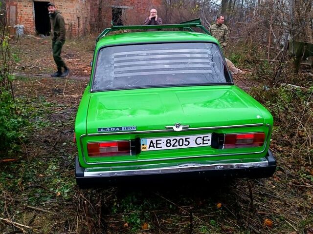Зеленый ВАЗ 2106, объемом двигателя 1.6 л и пробегом 180 тыс. км за 500 $, фото 1 на Automoto.ua