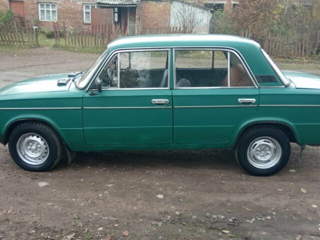 Зеленый ВАЗ 2106, объемом двигателя 1.3 л и пробегом 330 тыс. км за 397 $, фото 6 на Automoto.ua