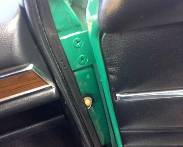 Зеленый ВАЗ 2106, объемом двигателя 1.3 л и пробегом 92 тыс. км за 2000 $, фото 11 на Automoto.ua