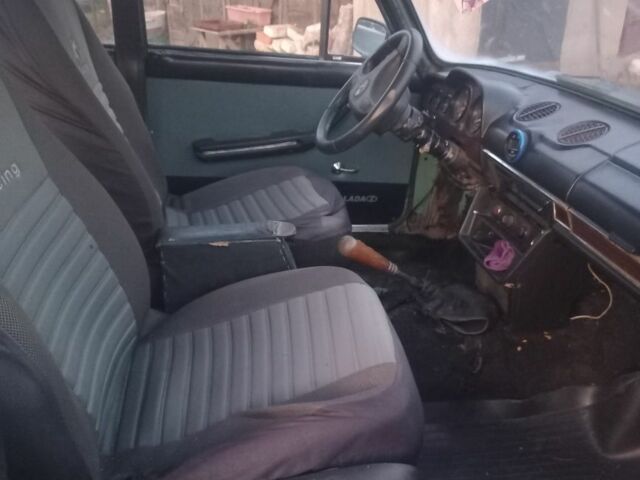 Зеленый ВАЗ 2106, объемом двигателя 0 л и пробегом 2 тыс. км за 500 $, фото 2 на Automoto.ua