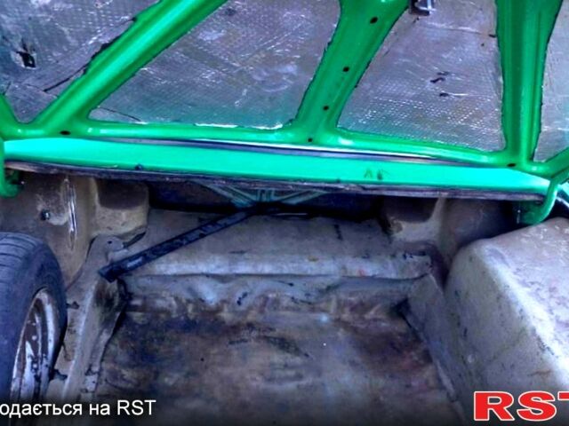 Зеленый ВАЗ 2106, объемом двигателя 1.5 л и пробегом 154 тыс. км за 1000 $, фото 4 на Automoto.ua