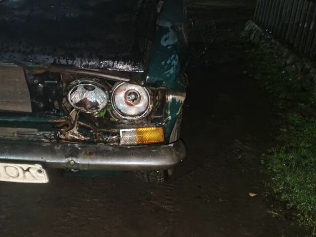 Зелений ВАЗ 2106, об'ємом двигуна 2 л та пробігом 450 тис. км за 355 $, фото 2 на Automoto.ua