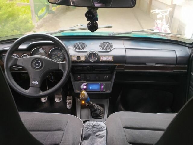 Зеленый ВАЗ 2106, объемом двигателя 1.3 л и пробегом 70 тыс. км за 763 $, фото 5 на Automoto.ua