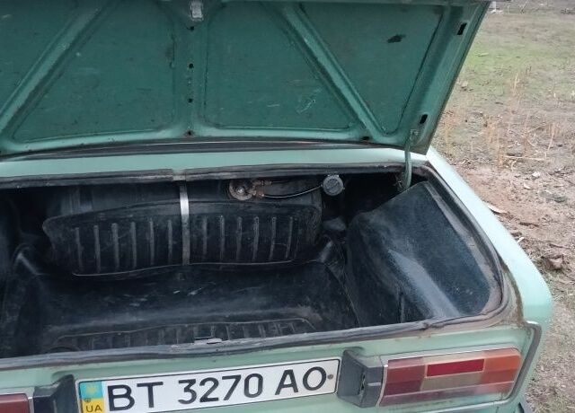 Зеленый ВАЗ 2106, объемом двигателя 0 л и пробегом 200 тыс. км за 300 $, фото 8 на Automoto.ua