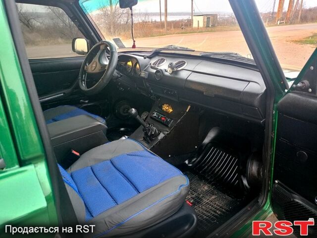 Зелений ВАЗ 2106, об'ємом двигуна 1.5 л та пробігом 100 тис. км за 1950 $, фото 12 на Automoto.ua