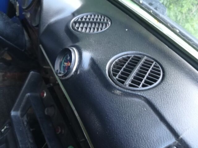 Зеленый ВАЗ 2106, объемом двигателя 1.3 л и пробегом 80 тыс. км за 401 $, фото 3 на Automoto.ua