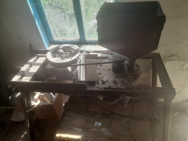 Зеленый ВАЗ 2106, объемом двигателя 1.3 л и пробегом 270 тыс. км за 476 $, фото 22 на Automoto.ua