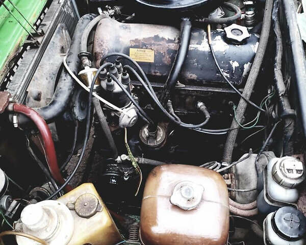 Зеленый ВАЗ 2106, объемом двигателя 1.3 л и пробегом 100 тыс. км за 550 $, фото 9 на Automoto.ua