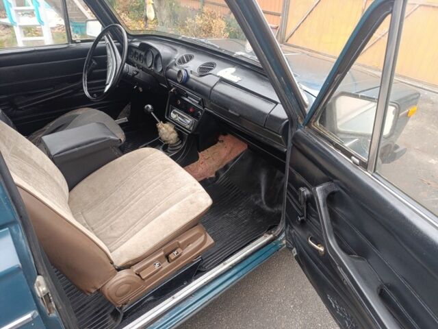 Зеленый ВАЗ 2106, объемом двигателя 0 л и пробегом 234 тыс. км за 800 $, фото 5 на Automoto.ua