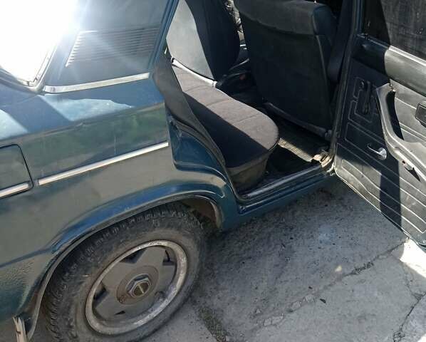 Зеленый ВАЗ 2106, объемом двигателя 1.5 л и пробегом 100 тыс. км за 800 $, фото 14 на Automoto.ua