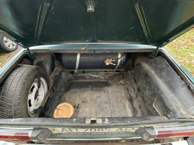 Зеленый ВАЗ 2106, объемом двигателя 1.6 л и пробегом 150 тыс. км за 800 $, фото 5 на Automoto.ua