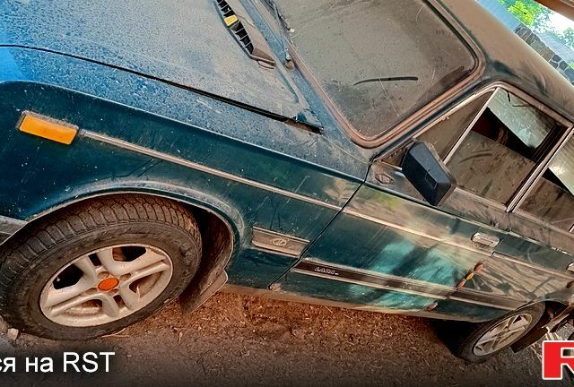 Зеленый ВАЗ 2106, объемом двигателя 1.6 л и пробегом 230 тыс. км за 410 $, фото 1 на Automoto.ua