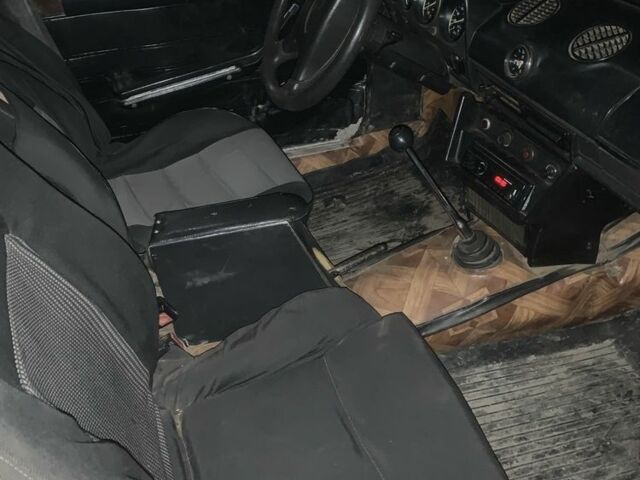 Зелений ВАЗ 2106, об'ємом двигуна 1.5 л та пробігом 130 тис. км за 261 $, фото 4 на Automoto.ua