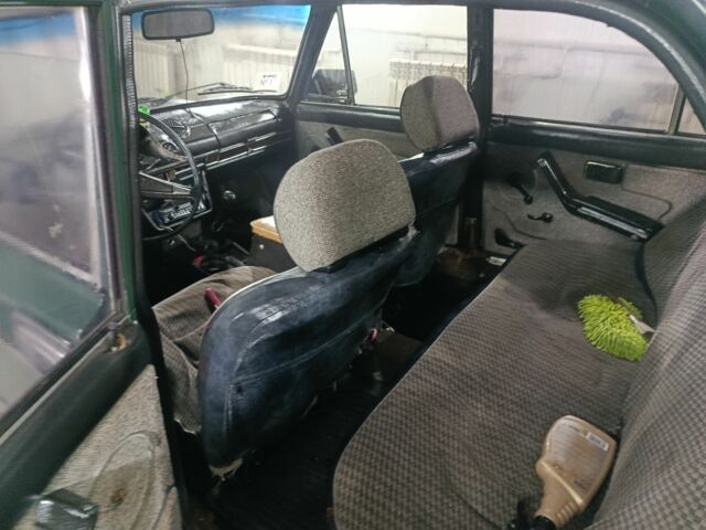 Зелений ВАЗ 2106, об'ємом двигуна 6 л та пробігом 5 тис. км за 947 $, фото 3 на Automoto.ua