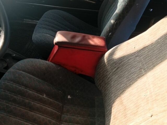 Зеленый ВАЗ 2106, объемом двигателя 1.3 л и пробегом 200 тыс. км за 263 $, фото 5 на Automoto.ua