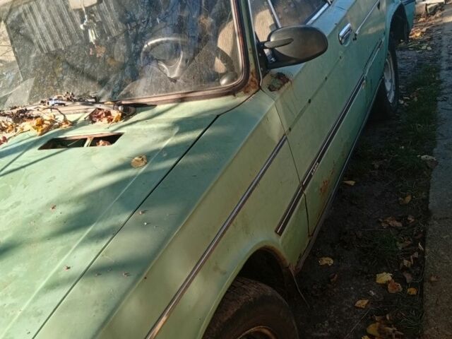 Зеленый ВАЗ 2106, объемом двигателя 1.3 л и пробегом 200 тыс. км за 263 $, фото 1 на Automoto.ua