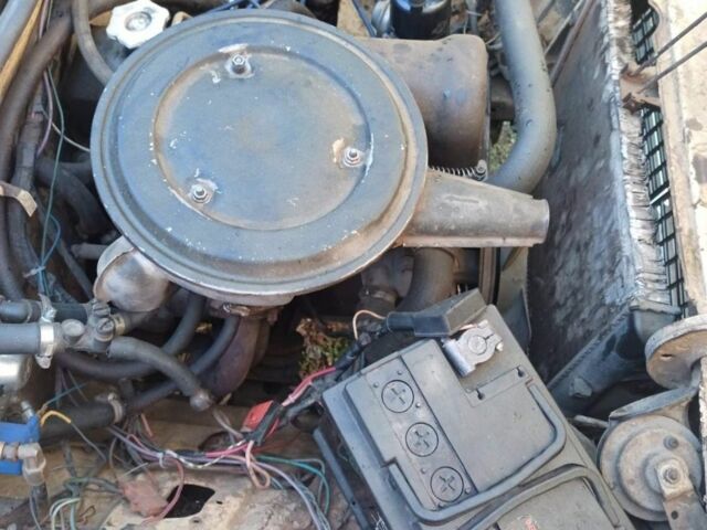 Оранжевый ВАЗ 2106, объемом двигателя 1.6 л и пробегом 280 тыс. км за 600 $, фото 5 на Automoto.ua