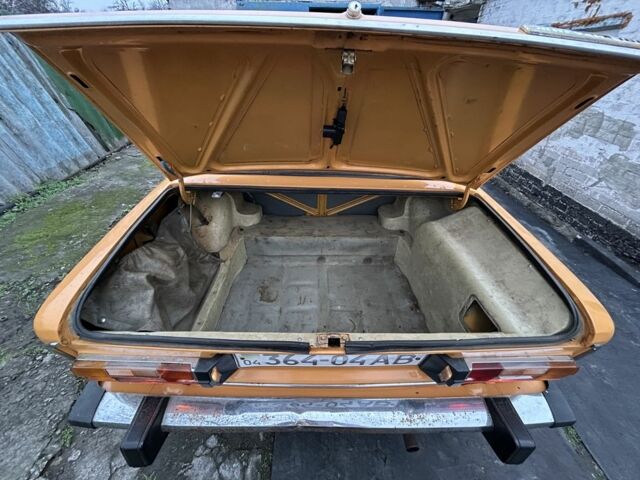 Оранжевый ВАЗ 2106, объемом двигателя 1.6 л и пробегом 125 тыс. км за 1400 $, фото 6 на Automoto.ua