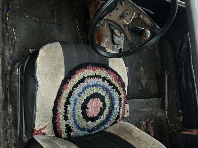 Оранжевый ВАЗ 2106, объемом двигателя 1.6 л и пробегом 3 тыс. км за 334 $, фото 2 на Automoto.ua