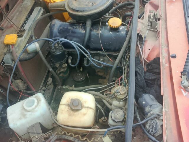 Помаранчевий ВАЗ 2106, об'ємом двигуна 1.6 л та пробігом 710 тис. км за 592 $, фото 1 на Automoto.ua