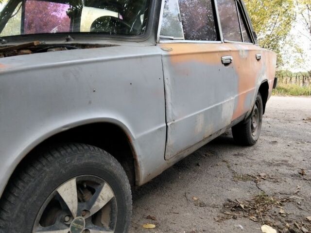 ВАЗ 2106 1980 в Днепре (Днепропетровске) на Automoto.ua Оранжевый ВАЗ 2106, объемом двигателя 0 л и пробегом 100 тыс. км за 303 $, фото 2 на Automoto.ua