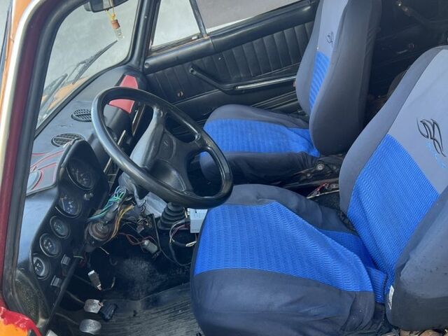 Оранжевый ВАЗ 2106, объемом двигателя 1.3 л и пробегом 110 тыс. км за 400 $, фото 5 на Automoto.ua