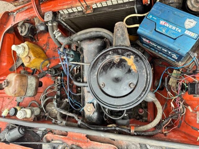 Оранжевый ВАЗ 2106, объемом двигателя 1.5 л и пробегом 390 тыс. км за 190 $, фото 3 на Automoto.ua