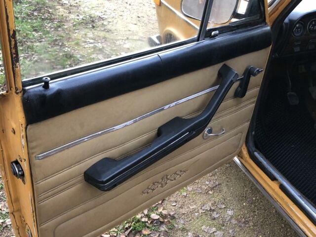 Оранжевый ВАЗ 2106, объемом двигателя 0 л и пробегом 245 тыс. км за 850 $, фото 7 на Automoto.ua