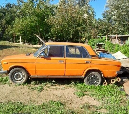 Помаранчевий ВАЗ 2106, об'ємом двигуна 1.5 л та пробігом 100 тис. км за 310 $, фото 1 на Automoto.ua