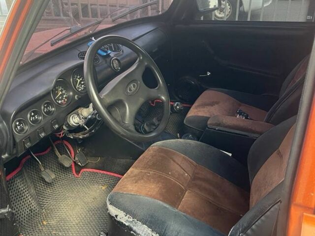 ВАЗ 2106 1984 в Днепре (Днепропетровске) на Automoto.ua Оранжевый ВАЗ 2106, объемом двигателя 1.3 л и пробегом 150 тыс. км за 815 $, фото 4 на Automoto.ua