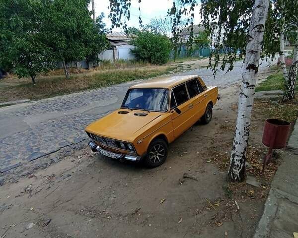 Оранжевый ВАЗ 2106, объемом двигателя 1.8 л и пробегом 250 тыс. км за 842 $, фото 4 на Automoto.ua