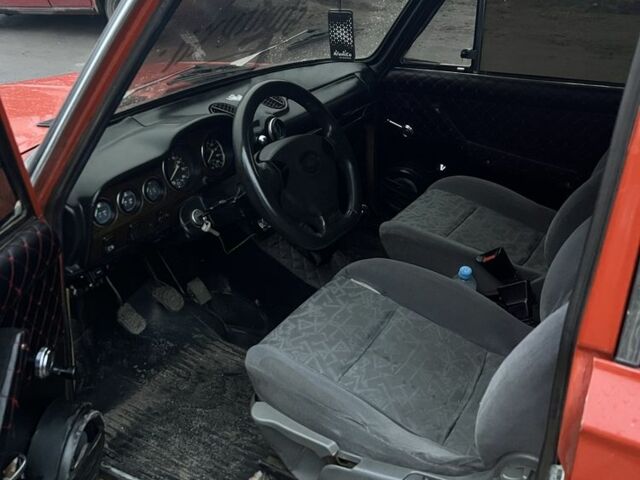 Оранжевый ВАЗ 2106, объемом двигателя 1.3 л и пробегом 70 тыс. км за 592 $, фото 2 на Automoto.ua