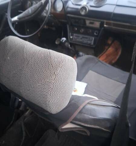 Оранжевый ВАЗ 2106, объемом двигателя 0 л и пробегом 200 тыс. км за 500 $, фото 2 на Automoto.ua