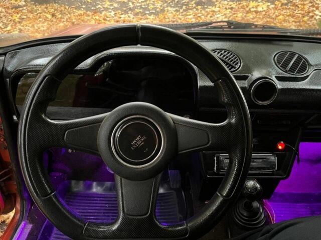 ВАЗ 2106 1990 у Лозовой на Automoto.ua Помаранчевий ВАЗ 2106, об'ємом двигуна 0 л та пробігом 113 тис. км за 680 $, фото 6 на Automoto.ua