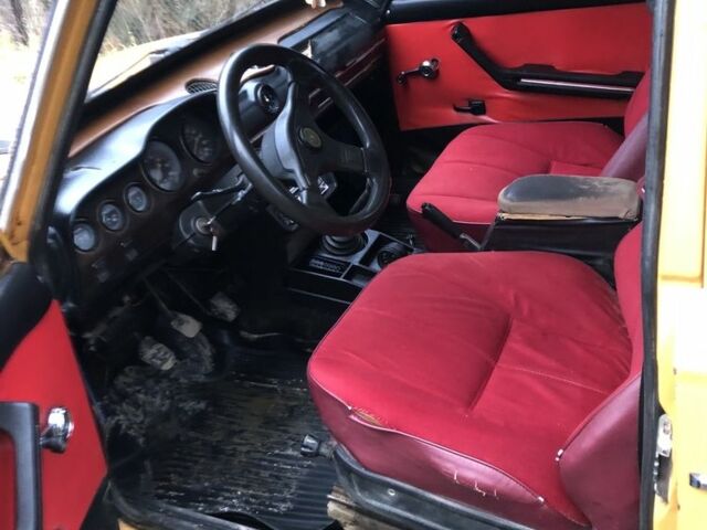 Помаранчевий ВАЗ 2106, об'ємом двигуна 1.5 л та пробігом 165 тис. км за 650 $, фото 3 на Automoto.ua