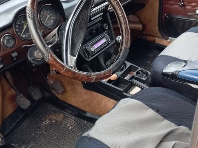 Оранжевый ВАЗ 2106, объемом двигателя 1.6 л и пробегом 105 тыс. км за 592 $, фото 3 на Automoto.ua